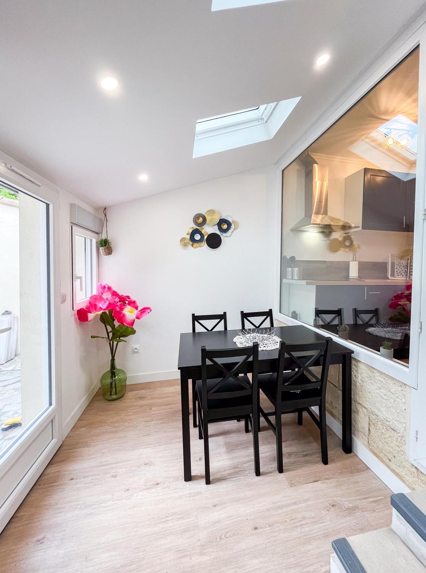 Echoppe Typique Avec Terrasse Villa Talence Ngoại thất bức ảnh